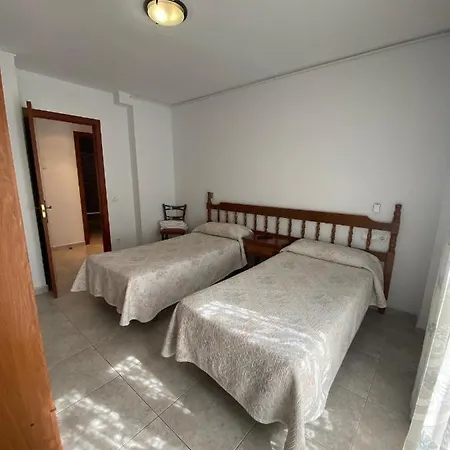 圣安东尼公寓 公寓 *