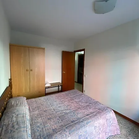 圣安东尼公寓 公寓 *